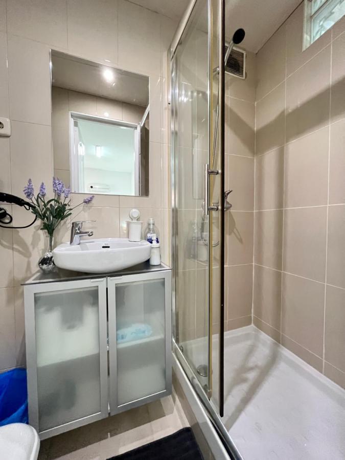 Estudio Lavapies Acogedor Apartment มาดริด ภายนอก รูปภาพ